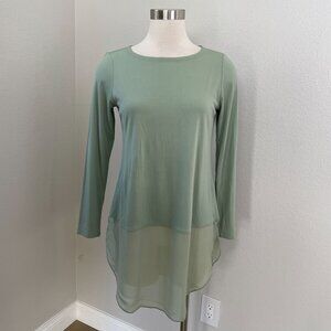 Eileen Fisher Petite Small Light Green 100% Silk Tunic Top Long Sleeve Sheer Hem